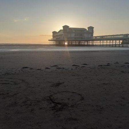 Characterful Cottage Near The Sea, Beach, Pier & Shops Weston-super-Mare Zewnętrze zdjęcie