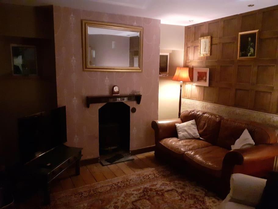 Characterful Cottage Near The Sea, Beach, Pier & Shops Weston-super-Mare Zewnętrze zdjęcie