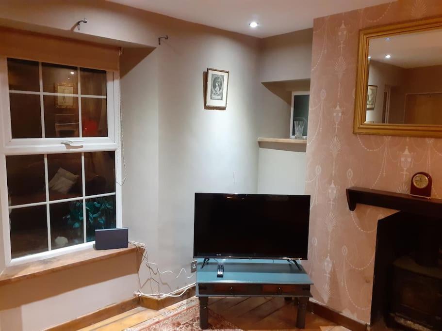 Characterful Cottage Near The Sea, Beach, Pier & Shops Weston-super-Mare Zewnętrze zdjęcie