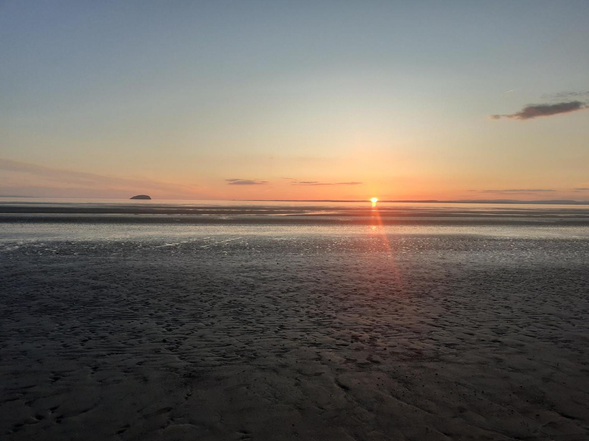 Characterful Cottage Near The Sea, Beach, Pier & Shops Weston-super-Mare Zewnętrze zdjęcie